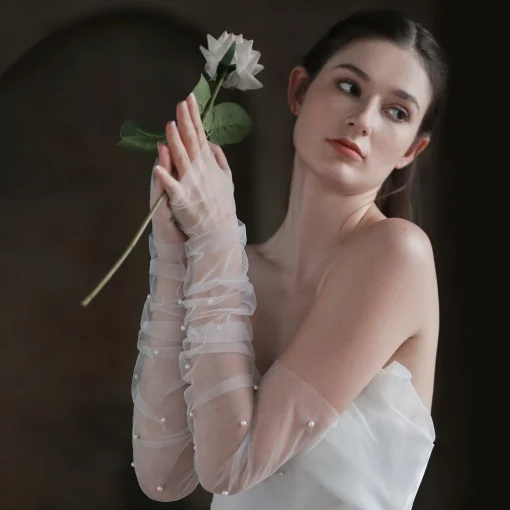Găng Tay Voan Cô Dâu Đính Ngọc